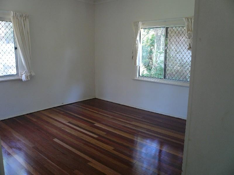 18 Harrow Street, Nundah QLD 4012