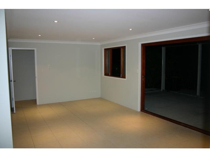 240 Rode Road, Wavell Heights QLD 4012