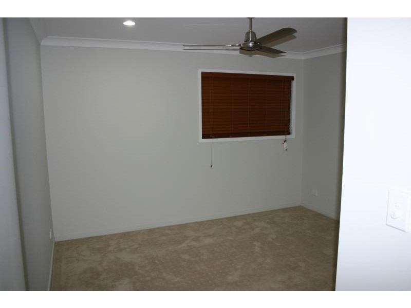 240 Rode Road, Wavell Heights QLD 4012