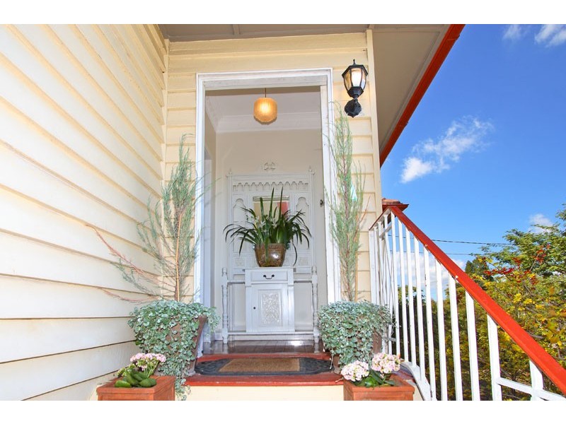 Wavell Heights QLD 4012