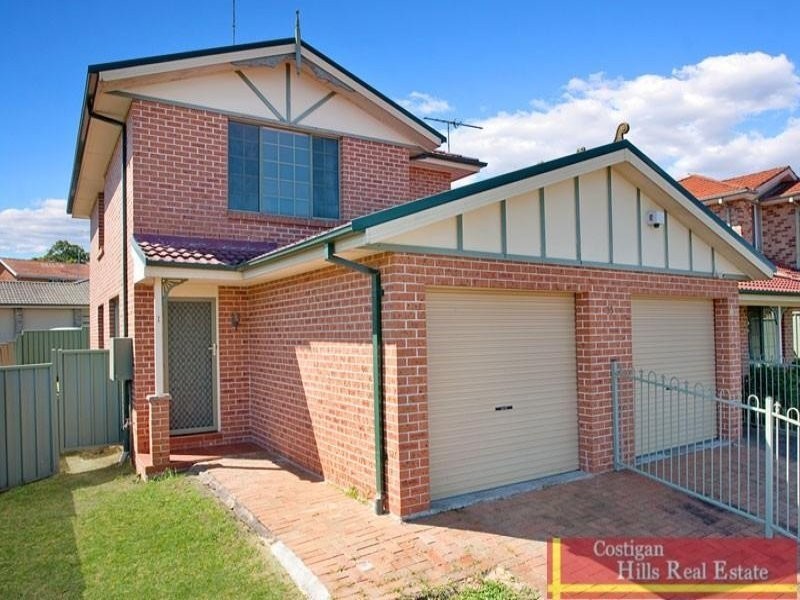 1/33 Pagoda Crescent, Quakers Hill NSW 2763