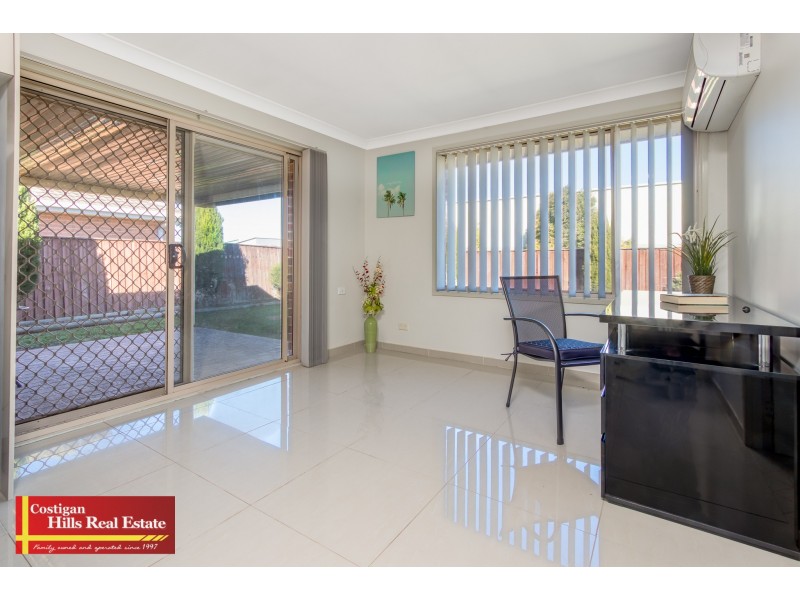 33 Redgum Circuit, Glendenning NSW 2761