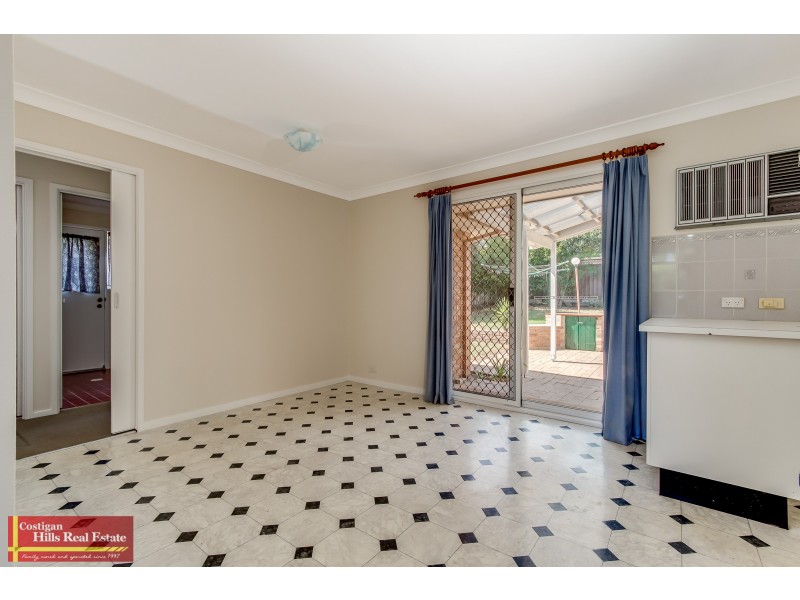 10 Crispin Place, Quakers Hill NSW 2763