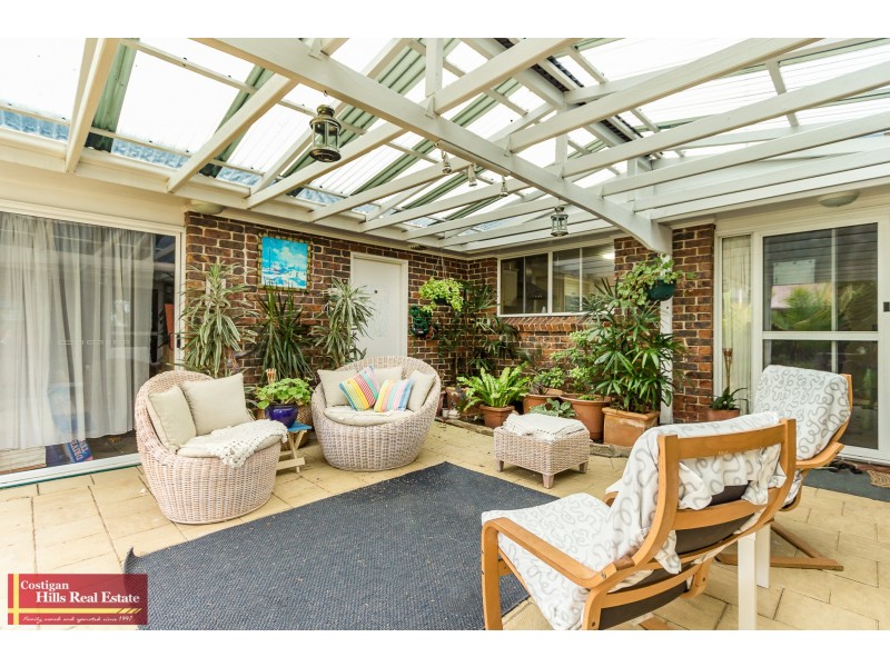 6 Barnier Drive, Quakers Hill NSW 2763