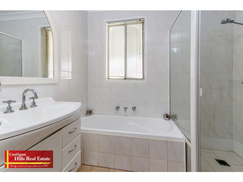 3 Rickard Road, Quakers Hill NSW 2763