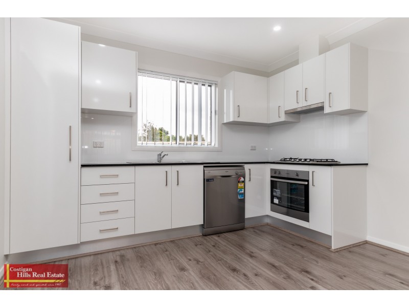 33A Goddard Crescent, Quakers Hill NSW 2763