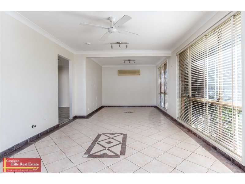 11 Romley Crescent, Oakhurst NSW 2761