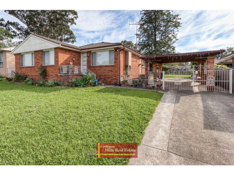 8 Selwyn Place, Quakers Hill NSW 2763