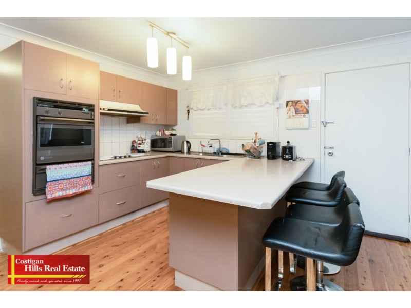 8 Selwyn Place, Quakers Hill NSW 2763