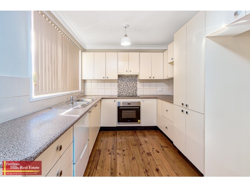 8 Narcissus Avenue, Quakers Hill NSW 2763