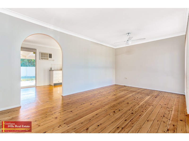 8 Narcissus Avenue, Quakers Hill NSW 2763