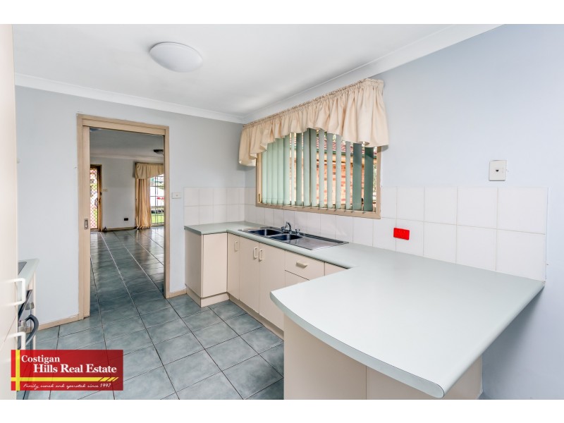 52 Woldhuis Street, Quakers Hill NSW 2763