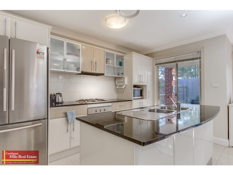 33 Bonaccordo Road, Quakers Hill NSW 2763