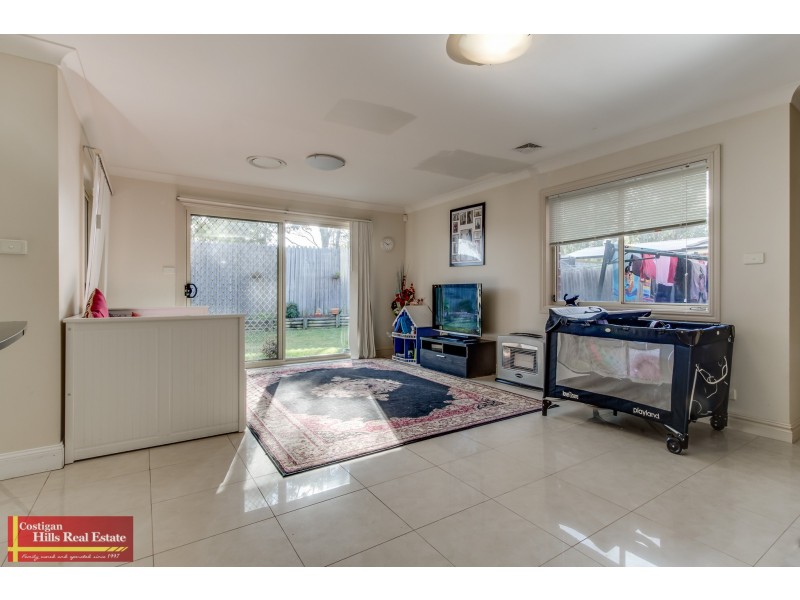 33 Bonaccordo Road, Quakers Hill NSW 2763