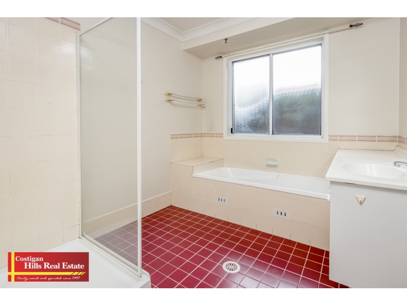 10 Crispin Place, Quakers Hill NSW 2763