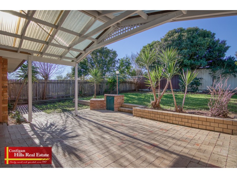 10 Crispin Place, Quakers Hill NSW 2763