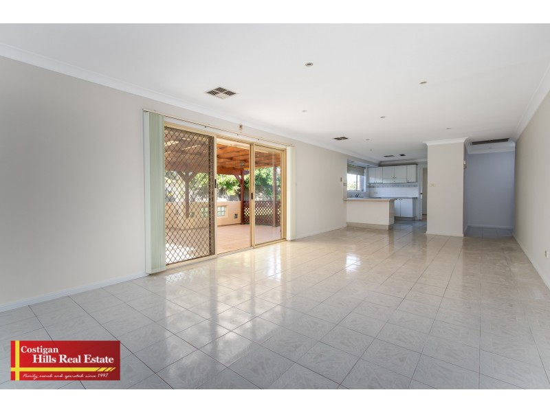 12 Flax Place, Quakers Hill NSW 2763