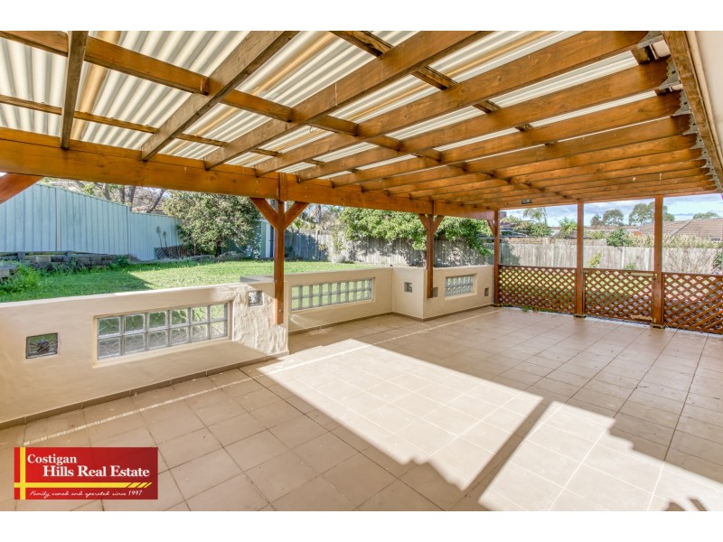 12 Flax Place, Quakers Hill NSW 2763