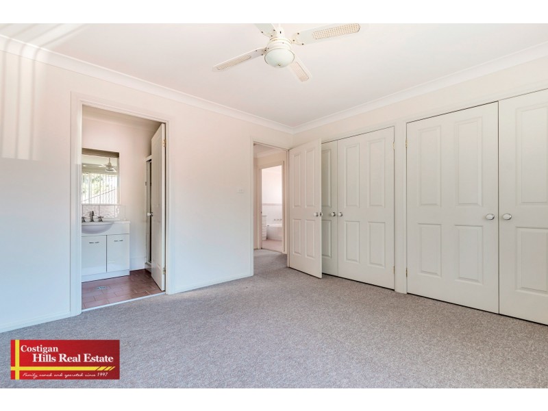 2/220 Farnham Road, Quakers Hill NSW 2763