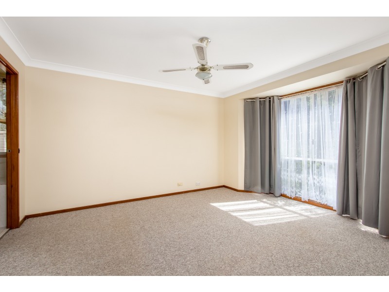 11 Erna Place, Quakers Hill NSW 2763