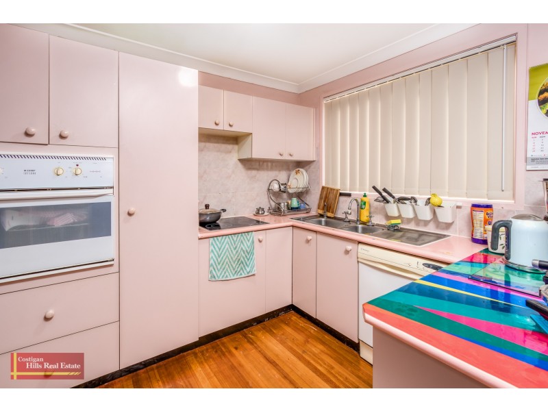 32 Molong Street, Quakers Hill NSW 2763