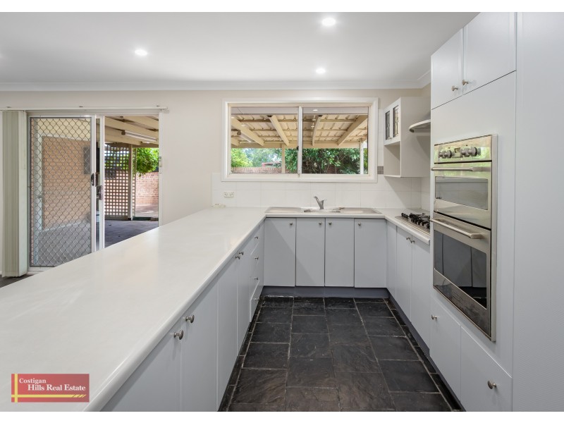 204 Farnham Road, Quakers Hill NSW 2763