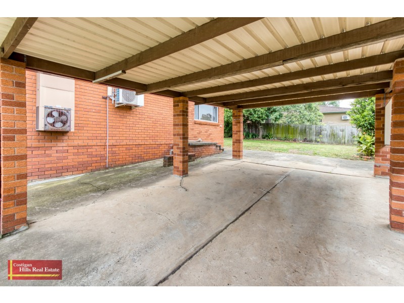 8 Selwyn Place, Quakers Hill NSW 2763