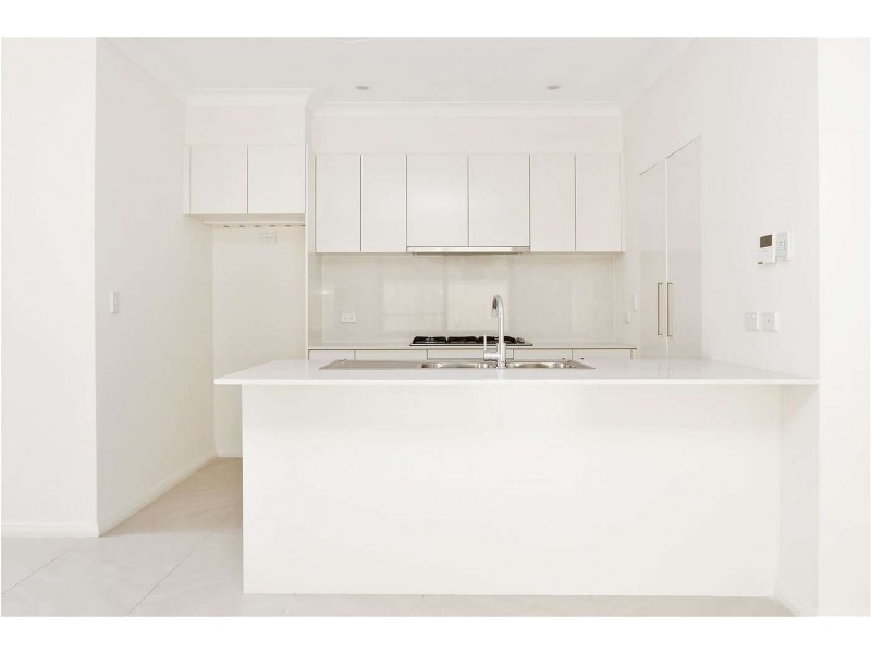 4/50 Farnham Road, Quakers Hill NSW 2763