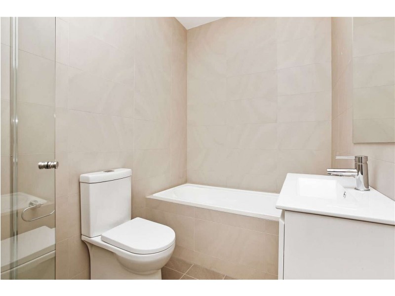 4/50 Farnham Road, Quakers Hill NSW 2763