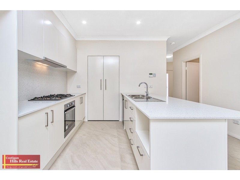 2/50 Farnham Road, Quakers Hill NSW 2763
