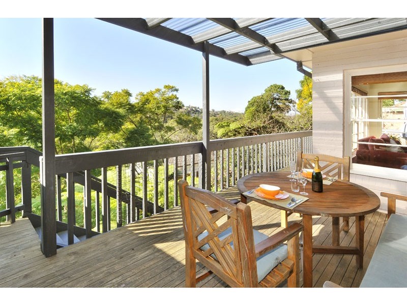 285 Eastern Valley Way, Middle Cove NSW 2068