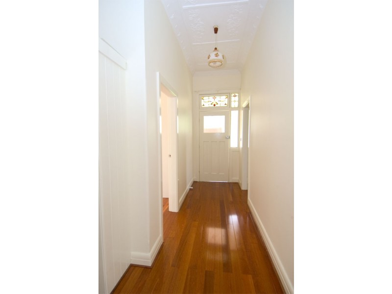 31 Muttama Road, Artarmon NSW 2064