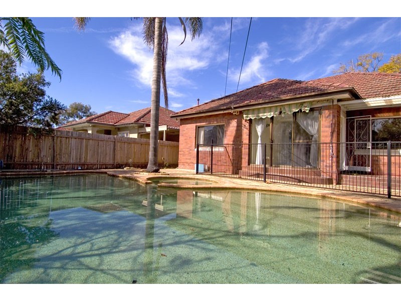 89 Duntroon Avenue, Roseville Chase NSW 2069