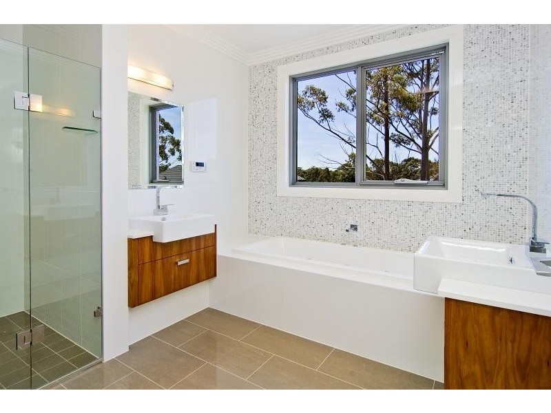 30 Bradfield Road, Lindfield NSW 2070