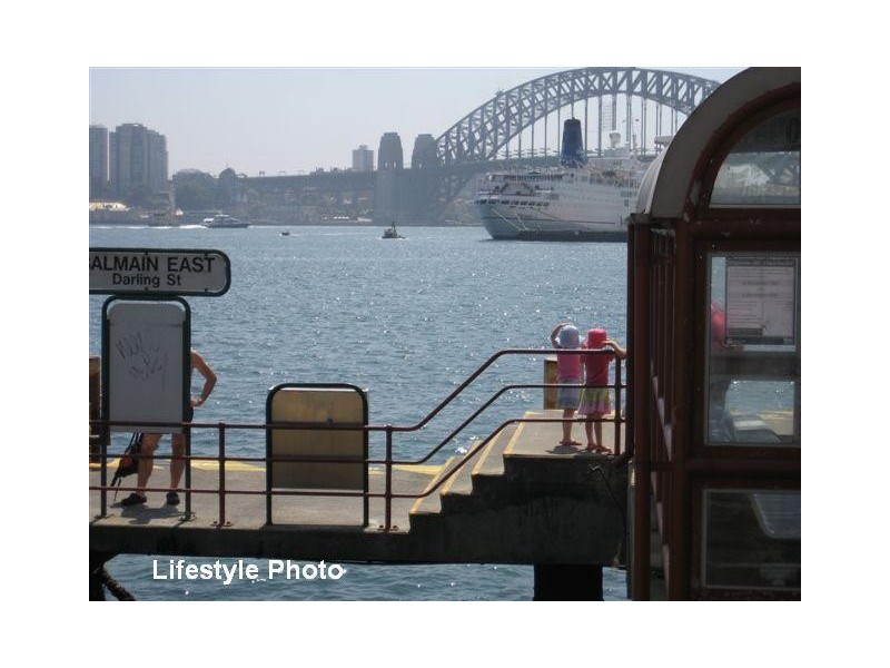 8/22 Paul Street, Balmain East NSW 2041