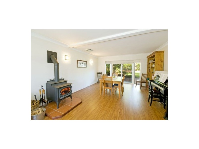 8 Oxley Avenue, St Ives NSW 2075