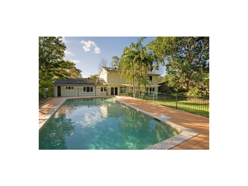 8 Oxley Avenue, St Ives NSW 2075