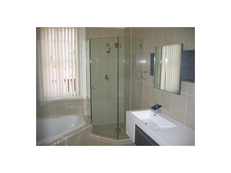 9 Oakville Road, Willoughby NSW 2068