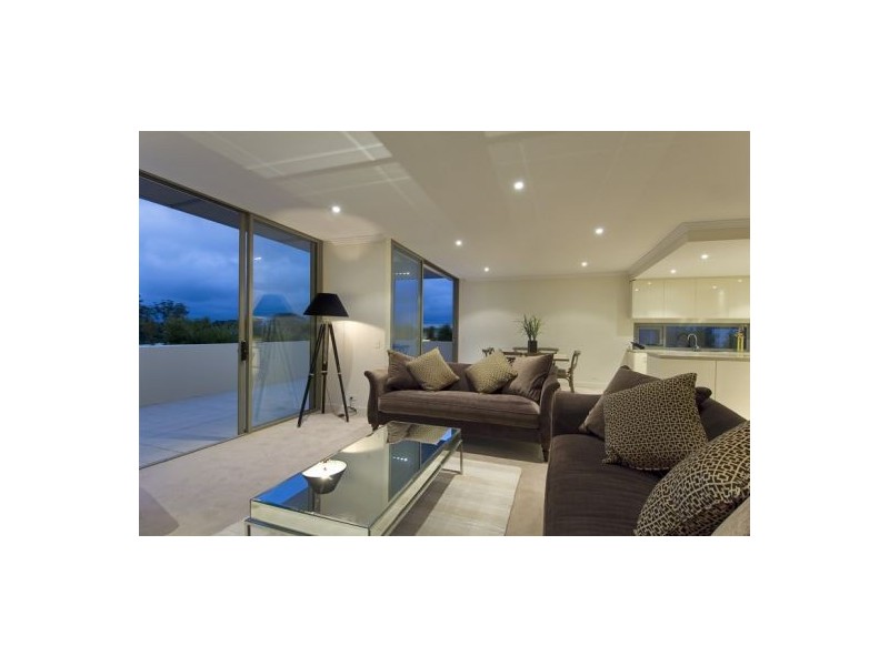 2 A Eulbertie Avenue, Warrawee NSW 2074