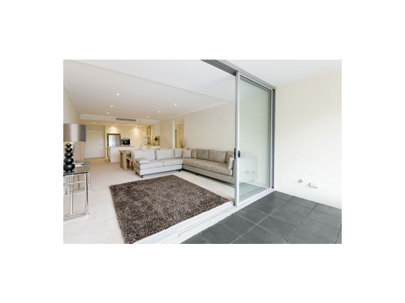 2 Eulbertie Avenue, Warrawee NSW 2074