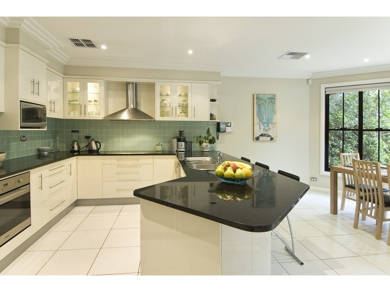 37 Livingstone Avenue, Pymble NSW 2073