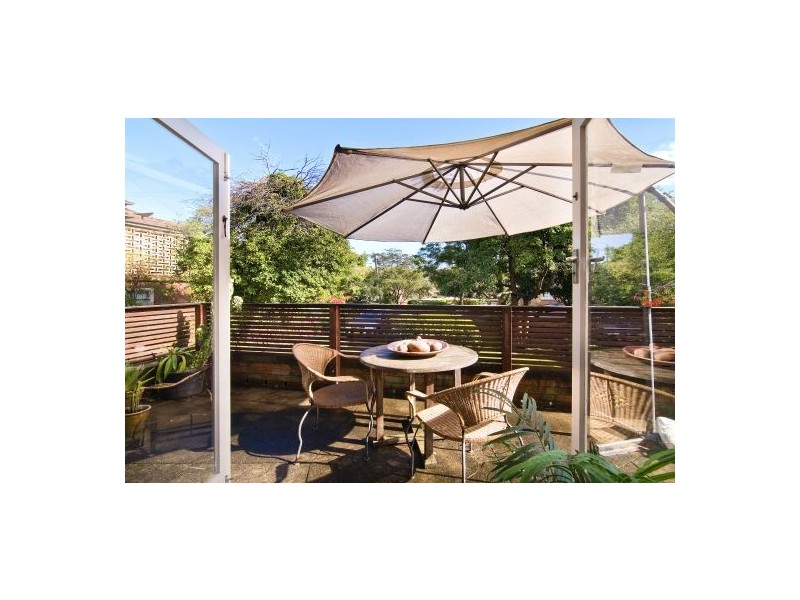 8 Fourth Avenue, Lane Cove NSW 2066