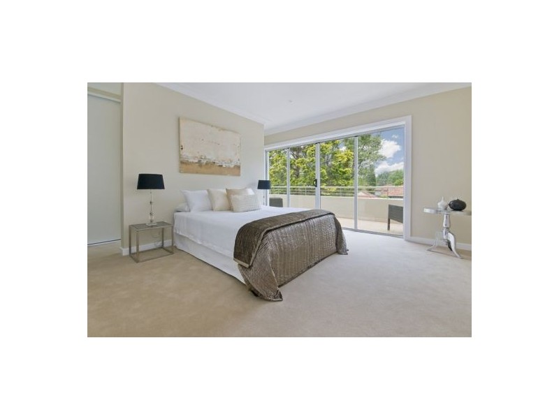 62 Fairlawn Avenue, Turramurra NSW 2074