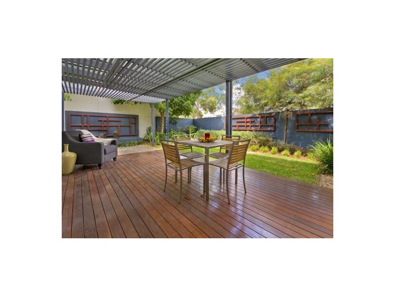 1 Falcon Street, Newington NSW 2127