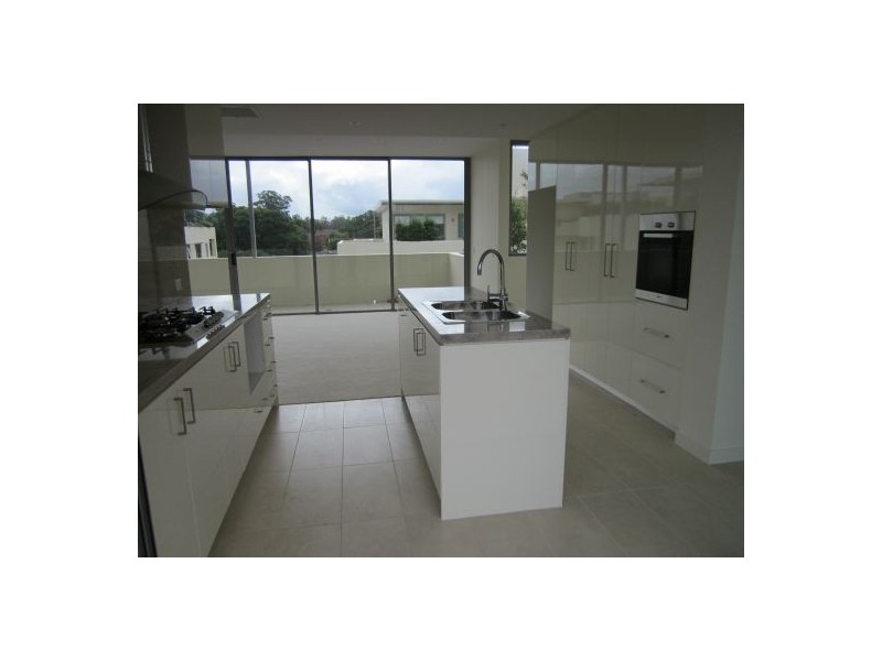 2 A  Eulbertie Avenue, Warrawee NSW 2074