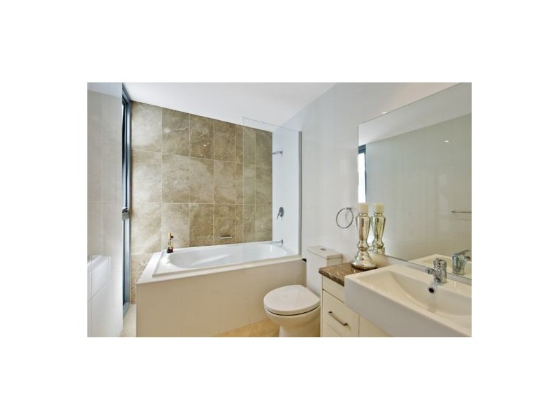 C201/2 Eulbertie Avenue, Warrawee NSW 2074