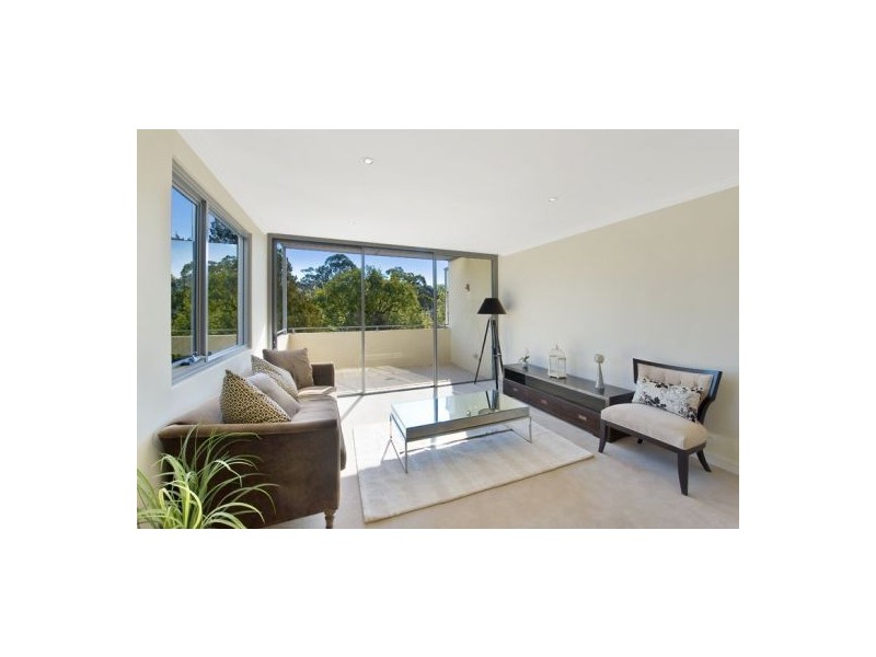 C401/2 Eulbertie Avenue, Warrawee NSW 2074