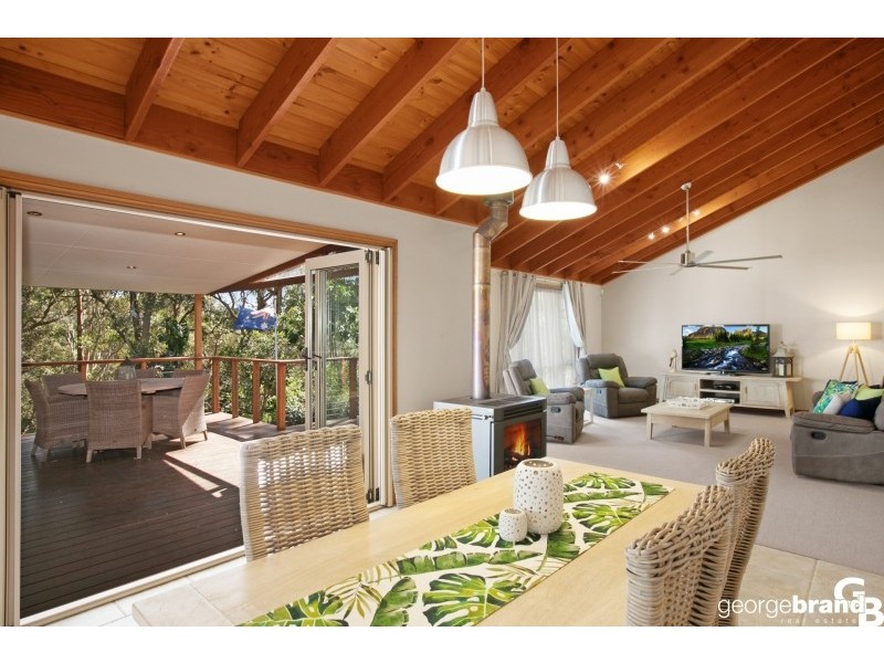 25 Baronga Rd, Avoca Beach NSW 2251