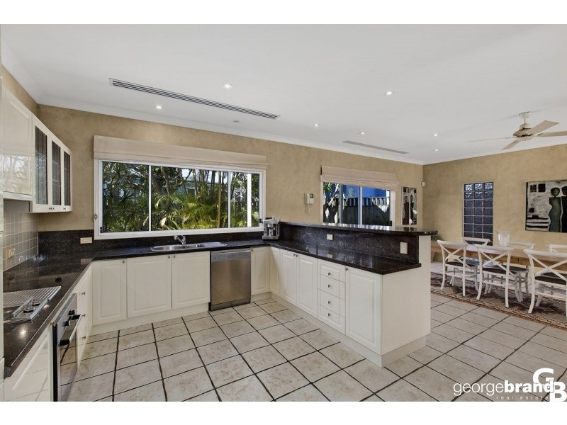 14 View Street, North Avoca NSW 2260