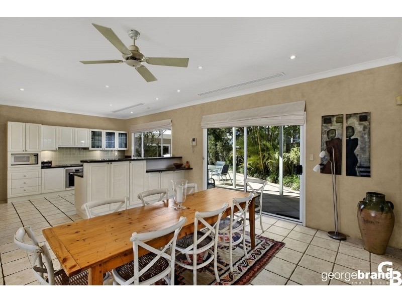 14 View Street, North Avoca NSW 2260